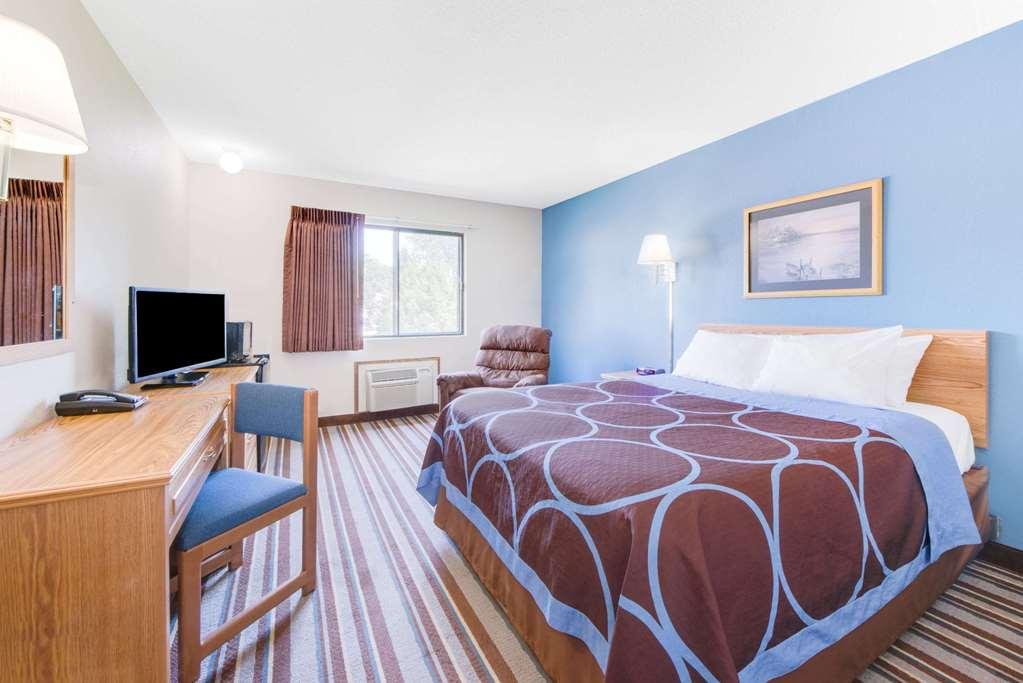 Hotel Super 8 By Wyndham Burlington Habitación foto